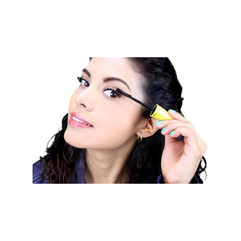 Mascara Para Pestañas  Extreme Lashes Wake Up Zermat Negro